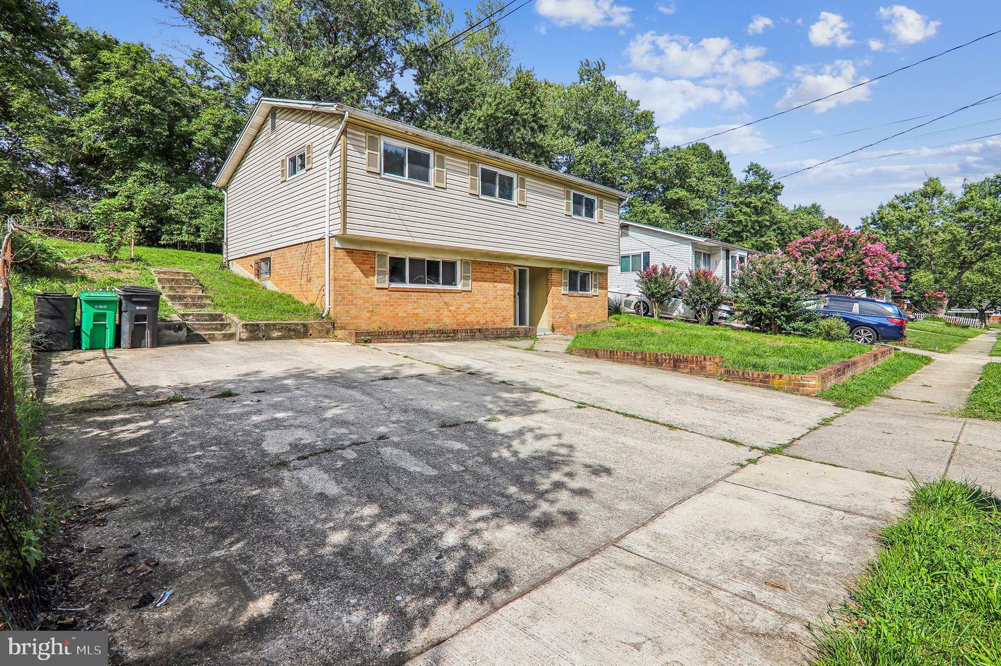 Property Photo:  1209 Darlington Street  MD 20747 