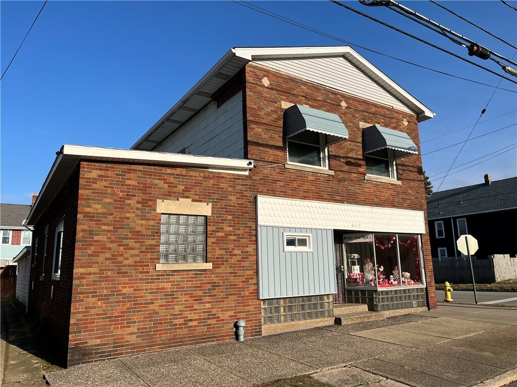 Property Photo: 649 Hess Avenue PA 16503