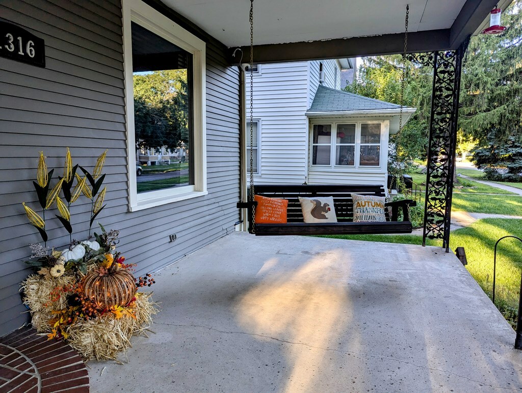 Property Photo:  1316 3rd Avenue North  IA 50501 