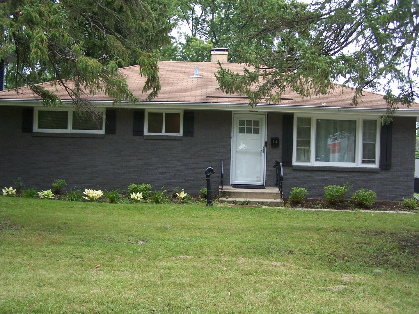 Property Photo:  312 Meadow Lane  IL 60047 