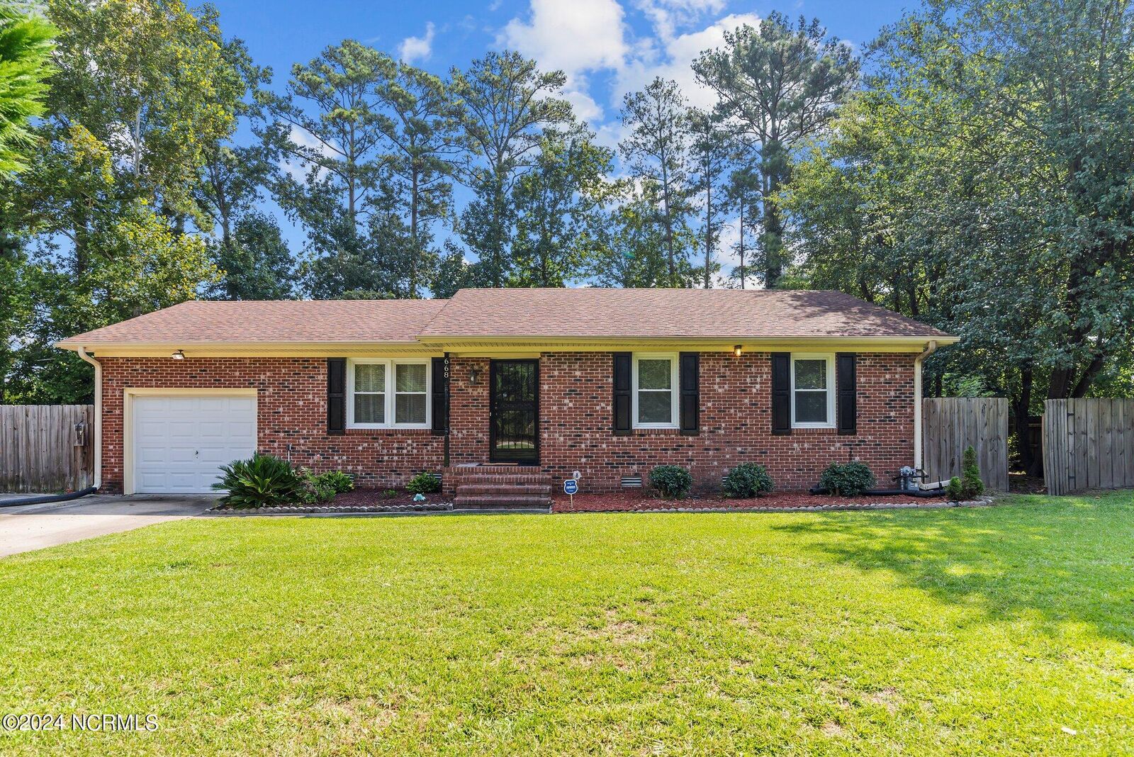 Property Photo:  668 Circle Drive  NC 27858 
