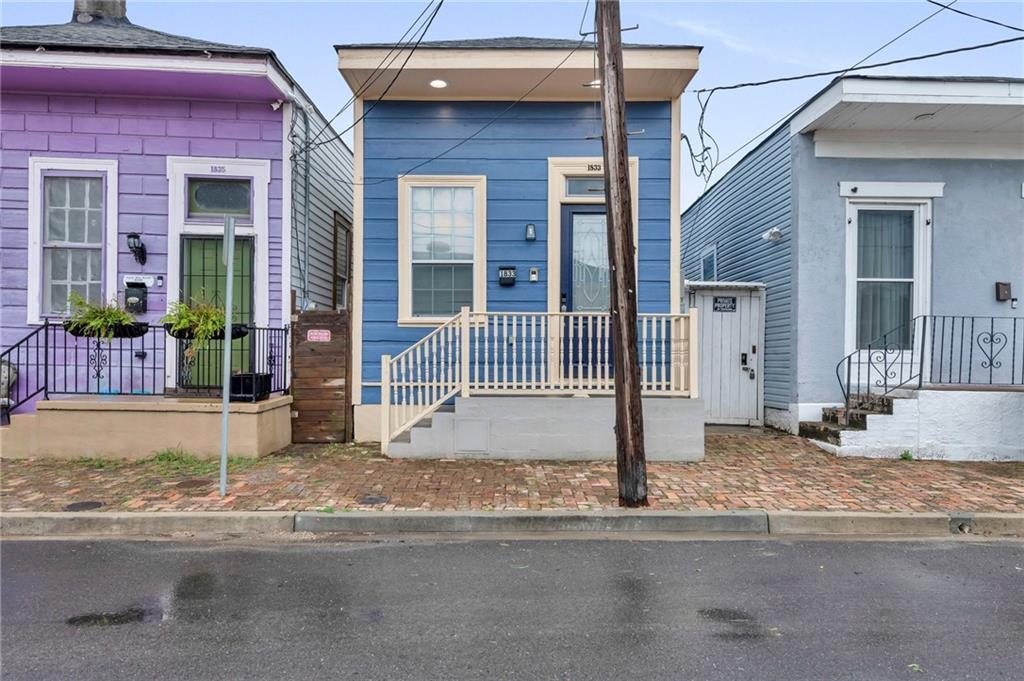 Property Photo:  1833 Saint Ann Street  LA 70116 