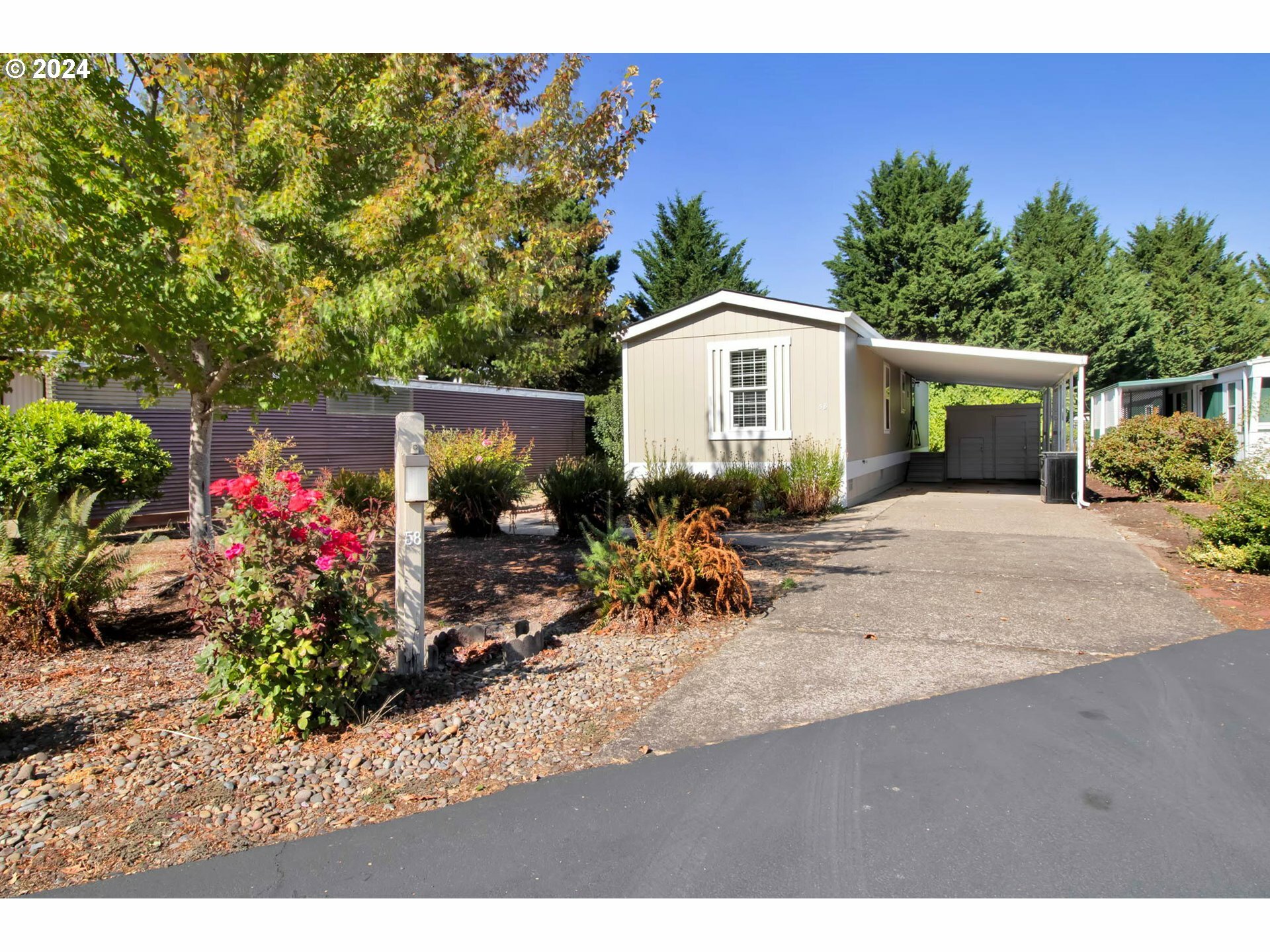 4800 Barger Dr 58  Eugene OR 97402 photo