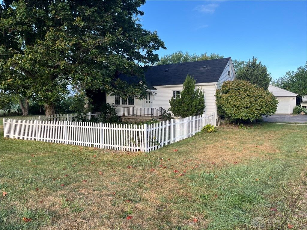 Property Photo: 1345 Union Road OH 45385