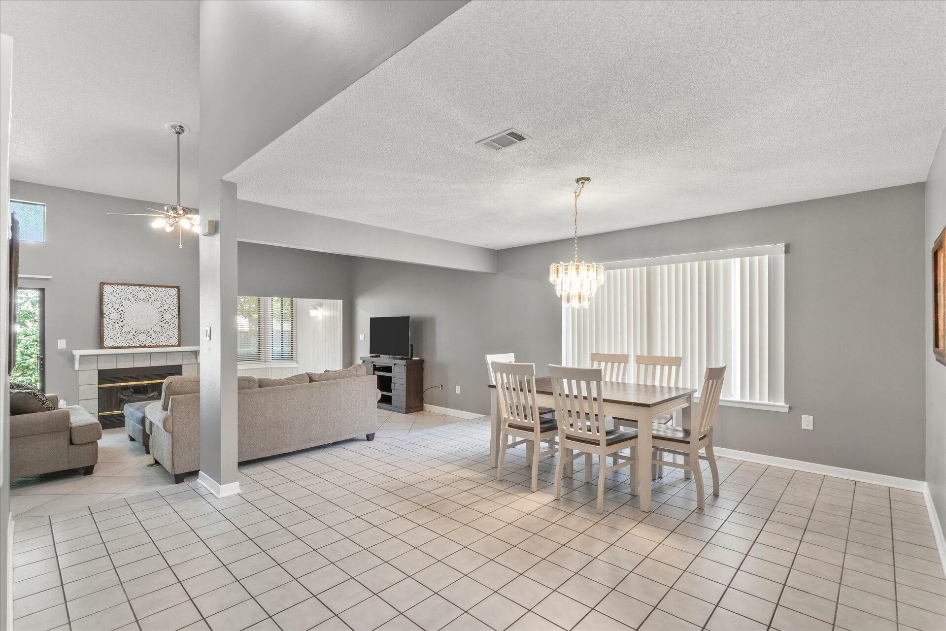 Property Photo:  1205 Oakmont Drive  FL 32578 