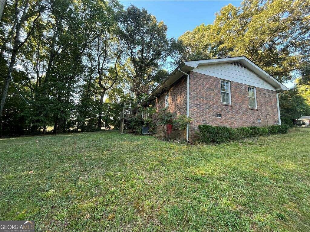 Property Photo:  227 Howell Drive  GA 30115 