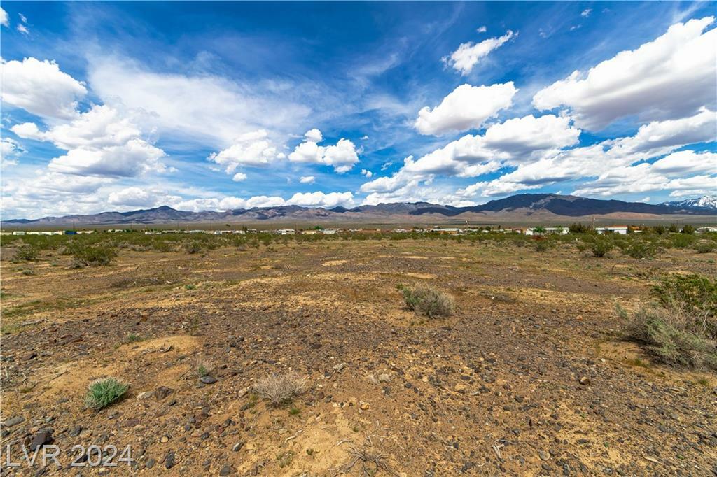 Property Photo: 5660 North Aurora Avenue NV 89060