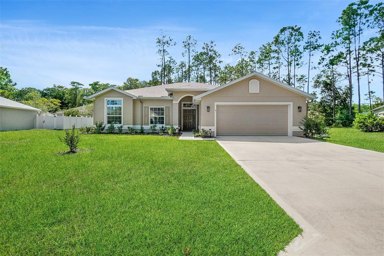 Property Photo:  9 Zoffinger Place  FL 32164 