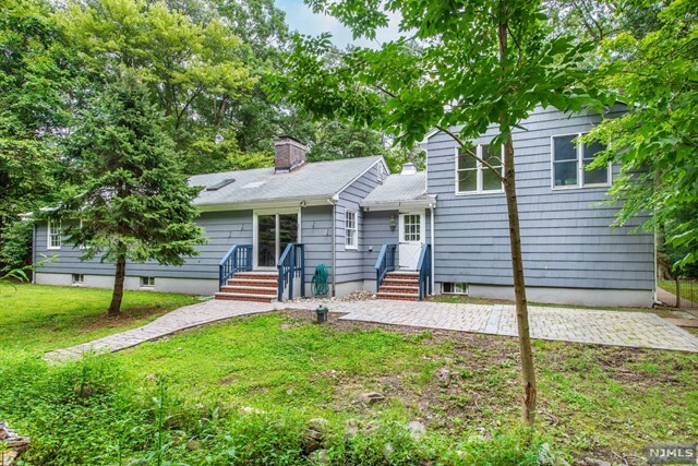 Property Photo:  150 Kinnelon Road  NJ 07405 