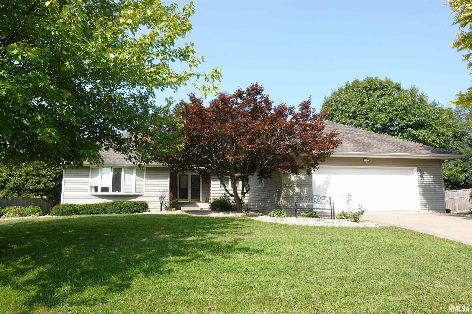 Property Photo: 2184 Catherine Street IL 61401