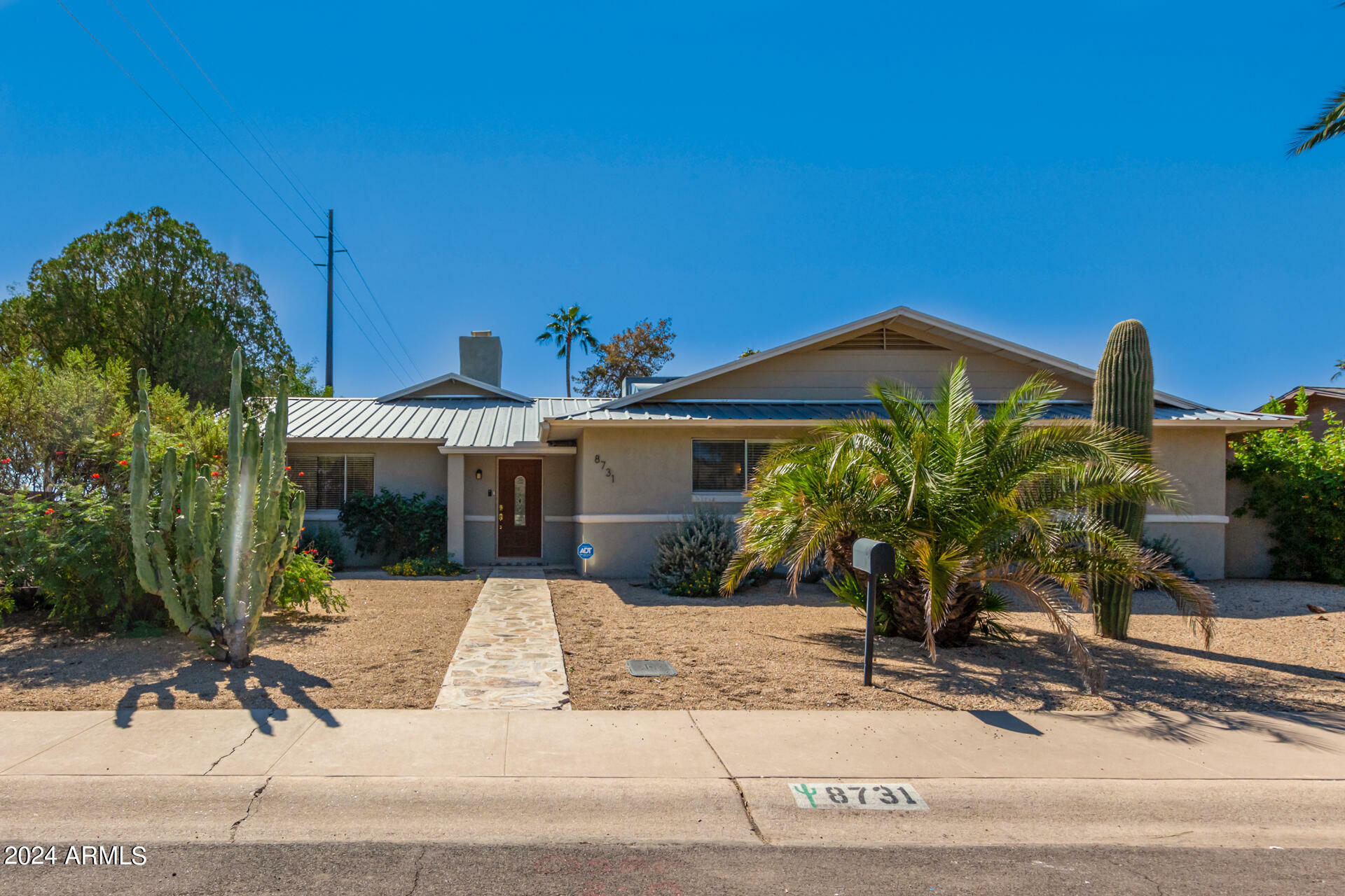 Property Photo:  8731 E Minnezona Avenue  AZ 85251 