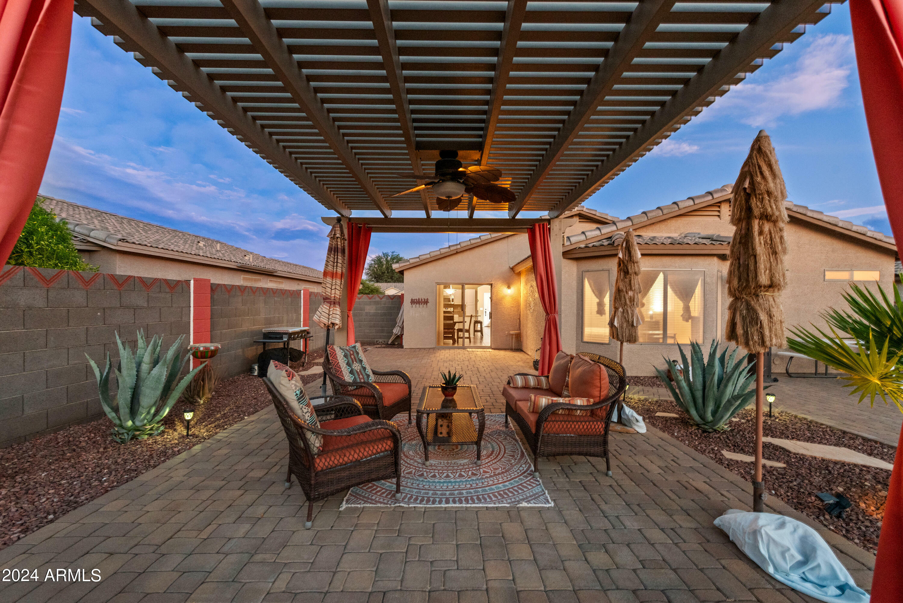 Property Photo:  6968 S Russet Sky Way  AZ 85118 