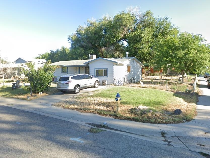 Property Photo:  2808 Walnut Avenue  CO 81501 