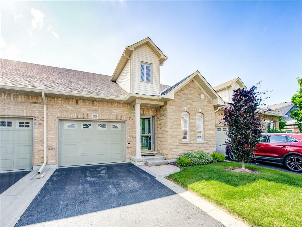 Photo de la propriété:  99 Oakhampton Trail  ON L9B 0A4 