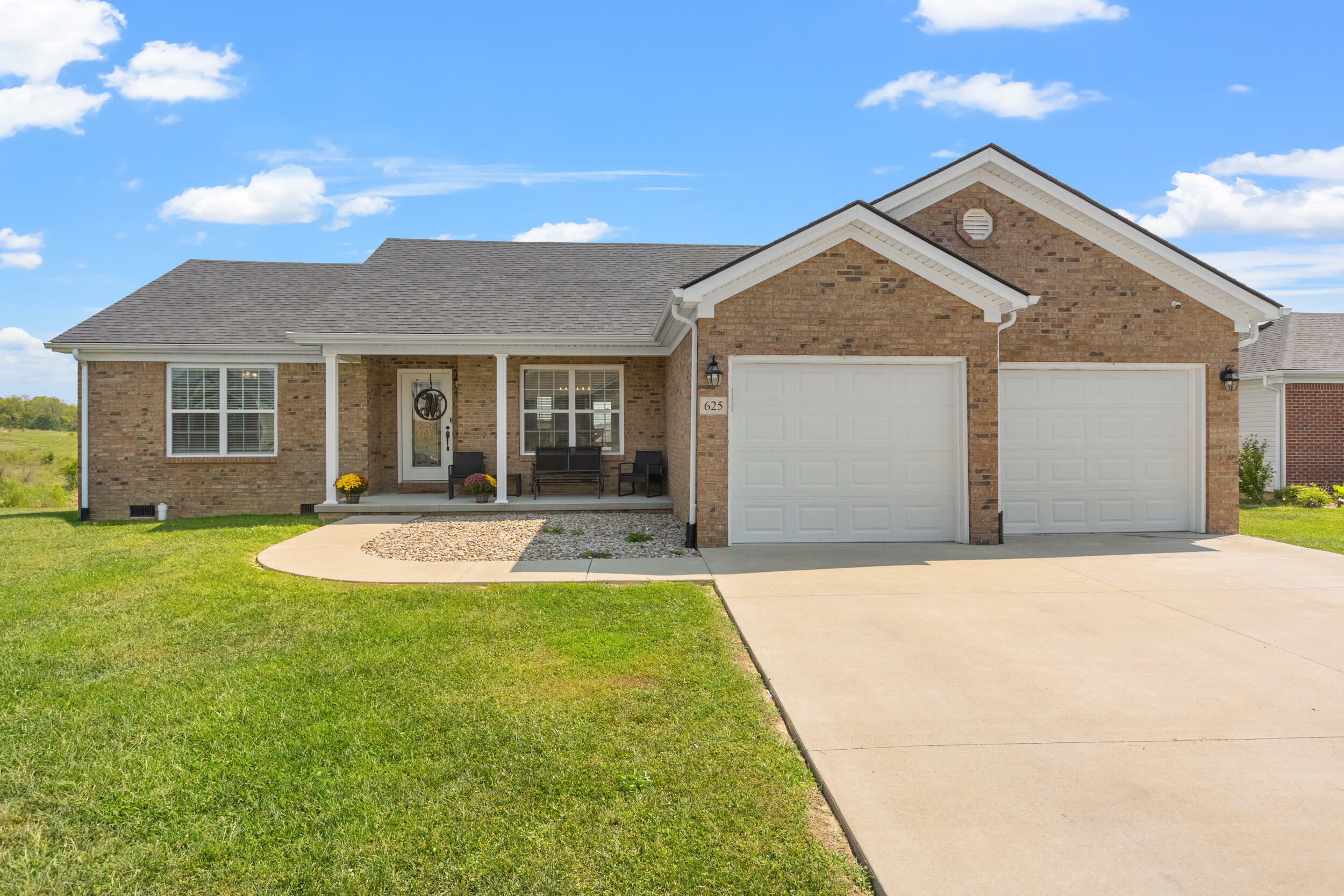 Property Photo: 625 Northfork Drive KY 40403