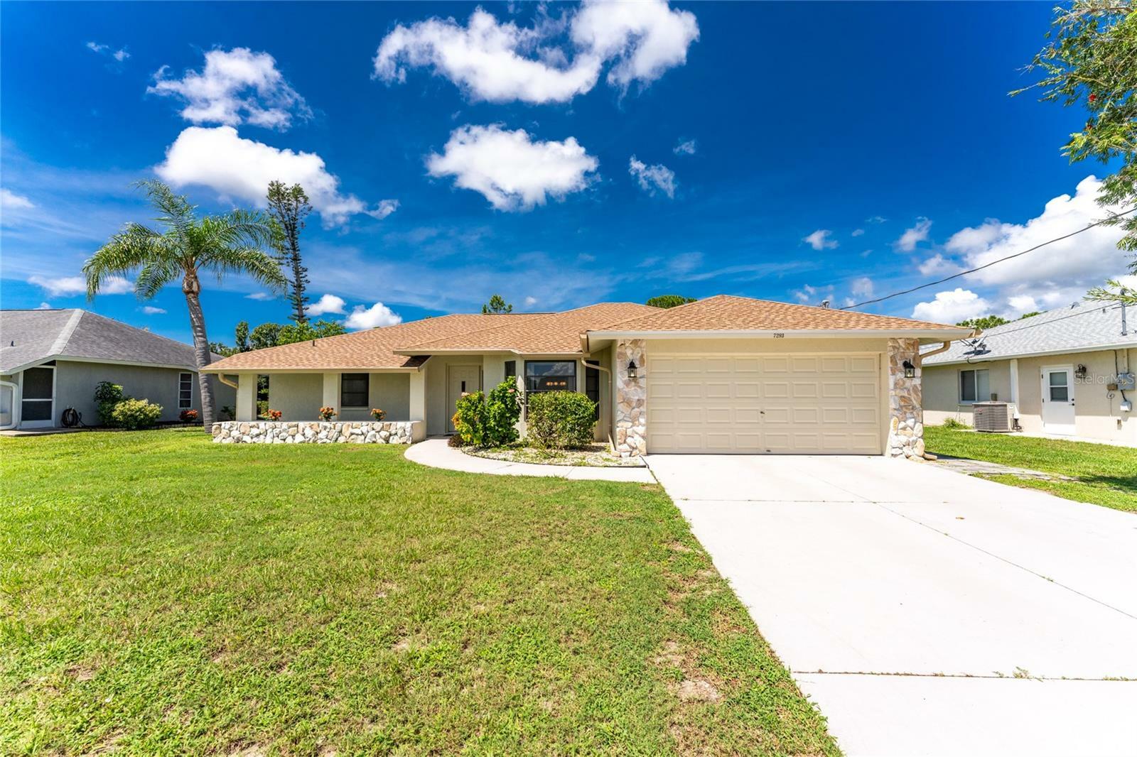 Property Photo:  7293 Spinnaker Boulevard  FL 34224 