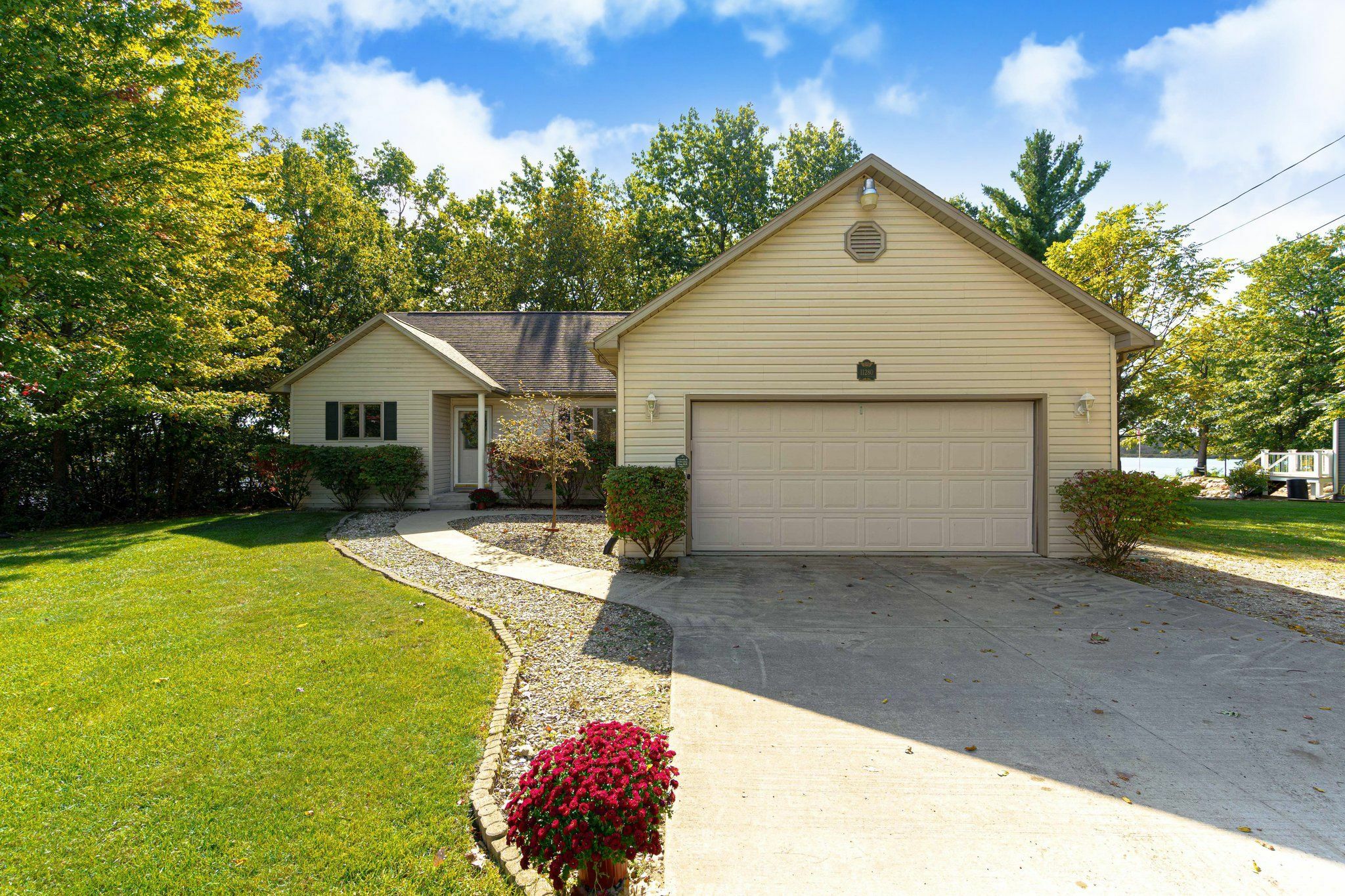 Property Photo:  11280 Old Mt Morris Road  MI 48423 