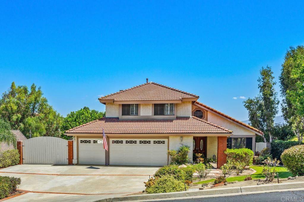 Property Photo:  1726 Fuerte Estates Drive  CA 92019 