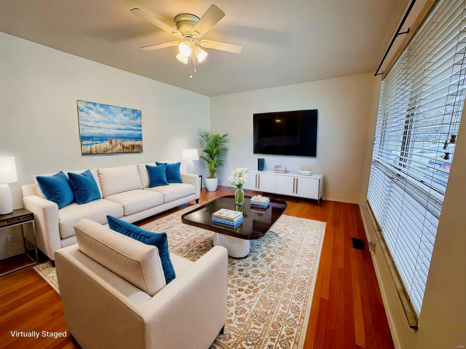 Property Photo: 680 Charvel Dr MO 63031