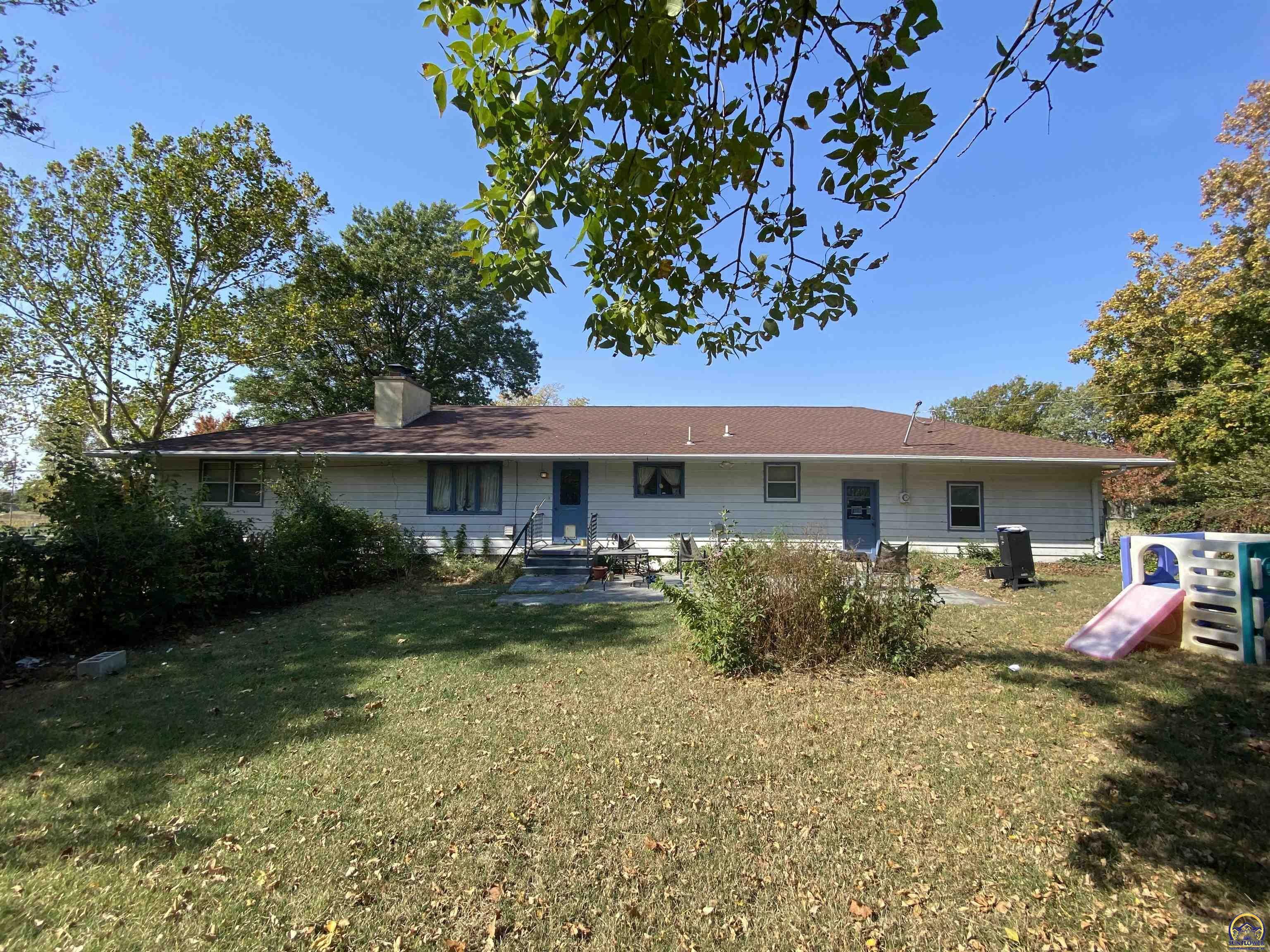 Property Photo:  706 S 5th St  KS 66523 