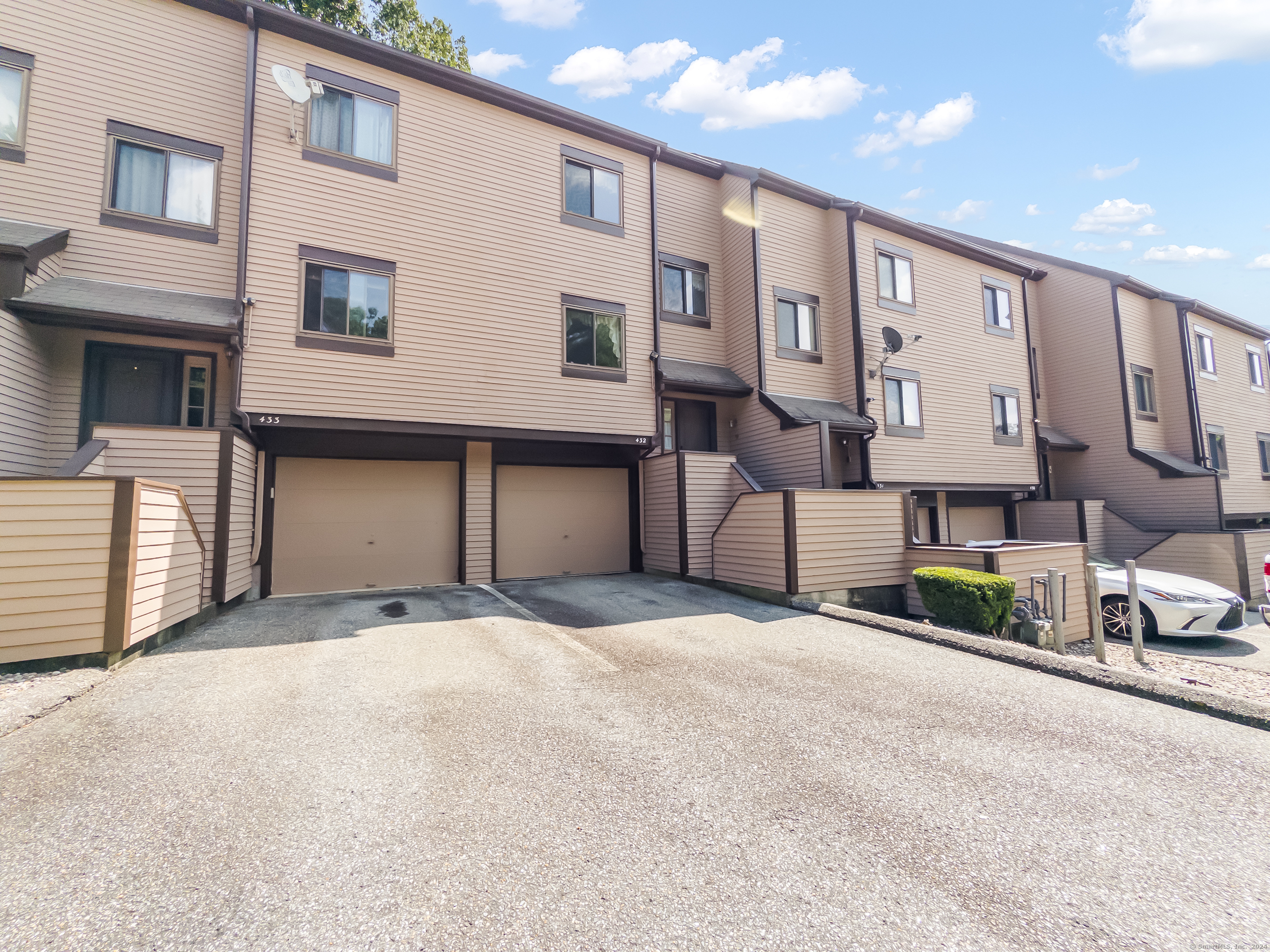 Property Photo: 196 New Haven Avenue 432 CT 06418