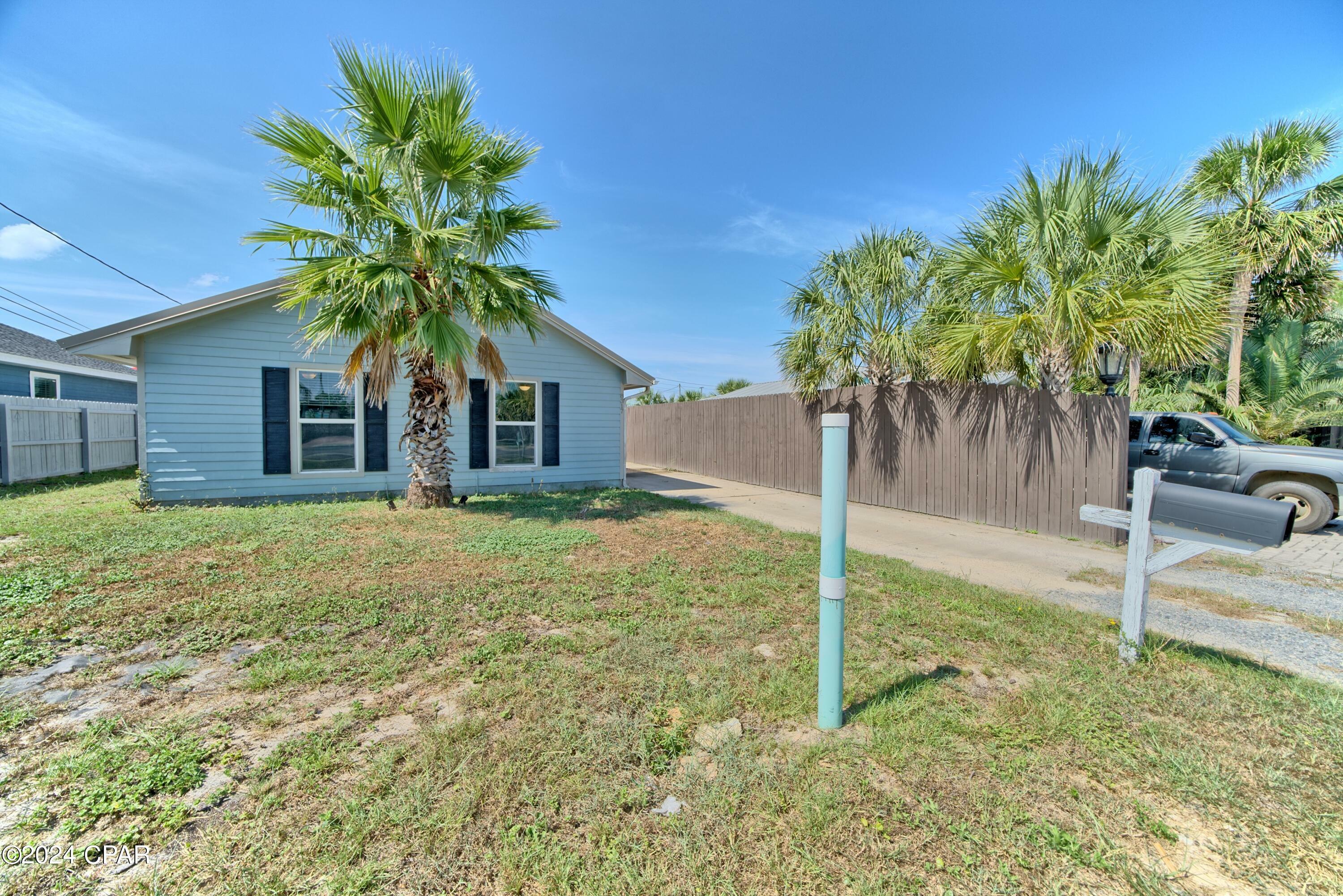 Property Photo:  8317 Elizabeth Avenue  FL 32408 