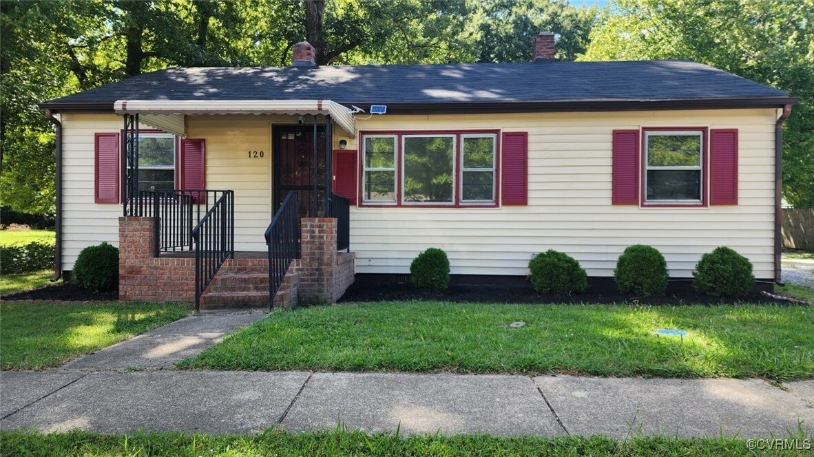 Property Photo:  120 Carnation Street  VA 23225 