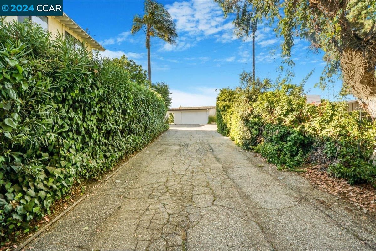 Property Photo:  26829 Hyte  CA 90275 