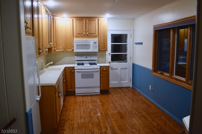 Property Photo:  11 Samuel Ct  NJ 07035 