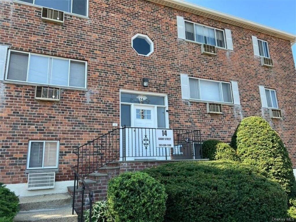 Property Photo:  14 Grant Street C  NY 10707 