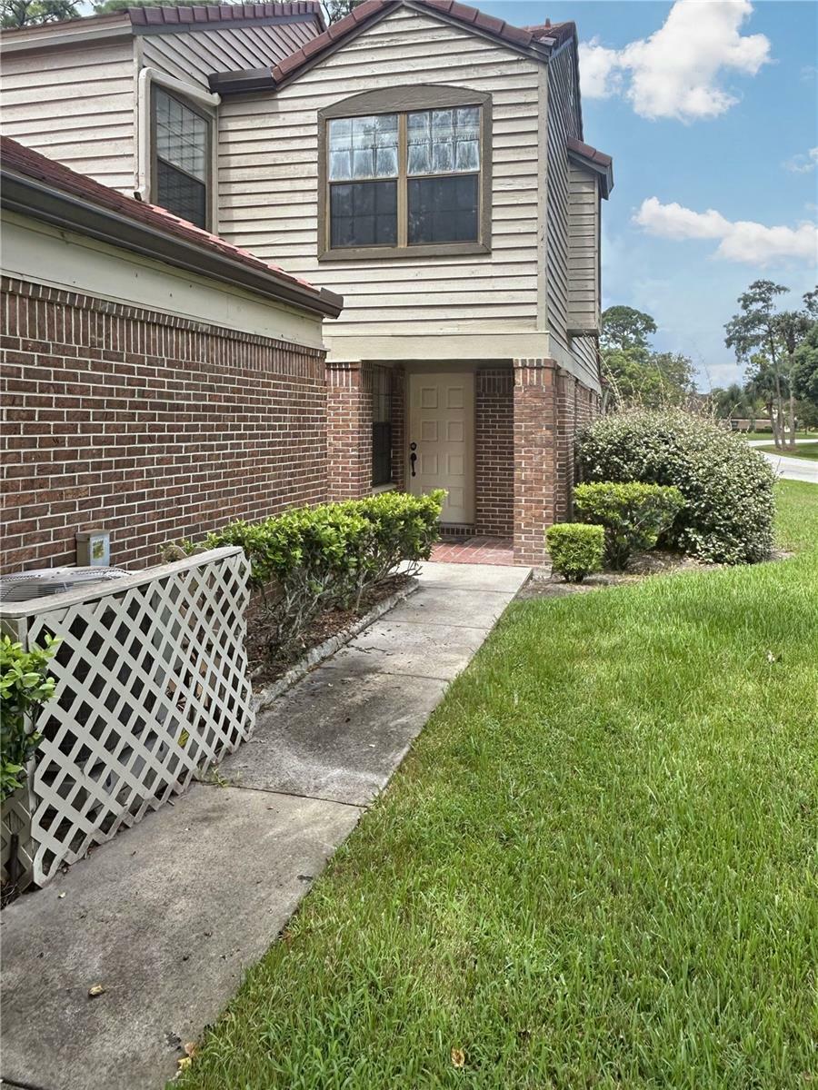 Property Photo:  100 Avocet Court  FL 32119 