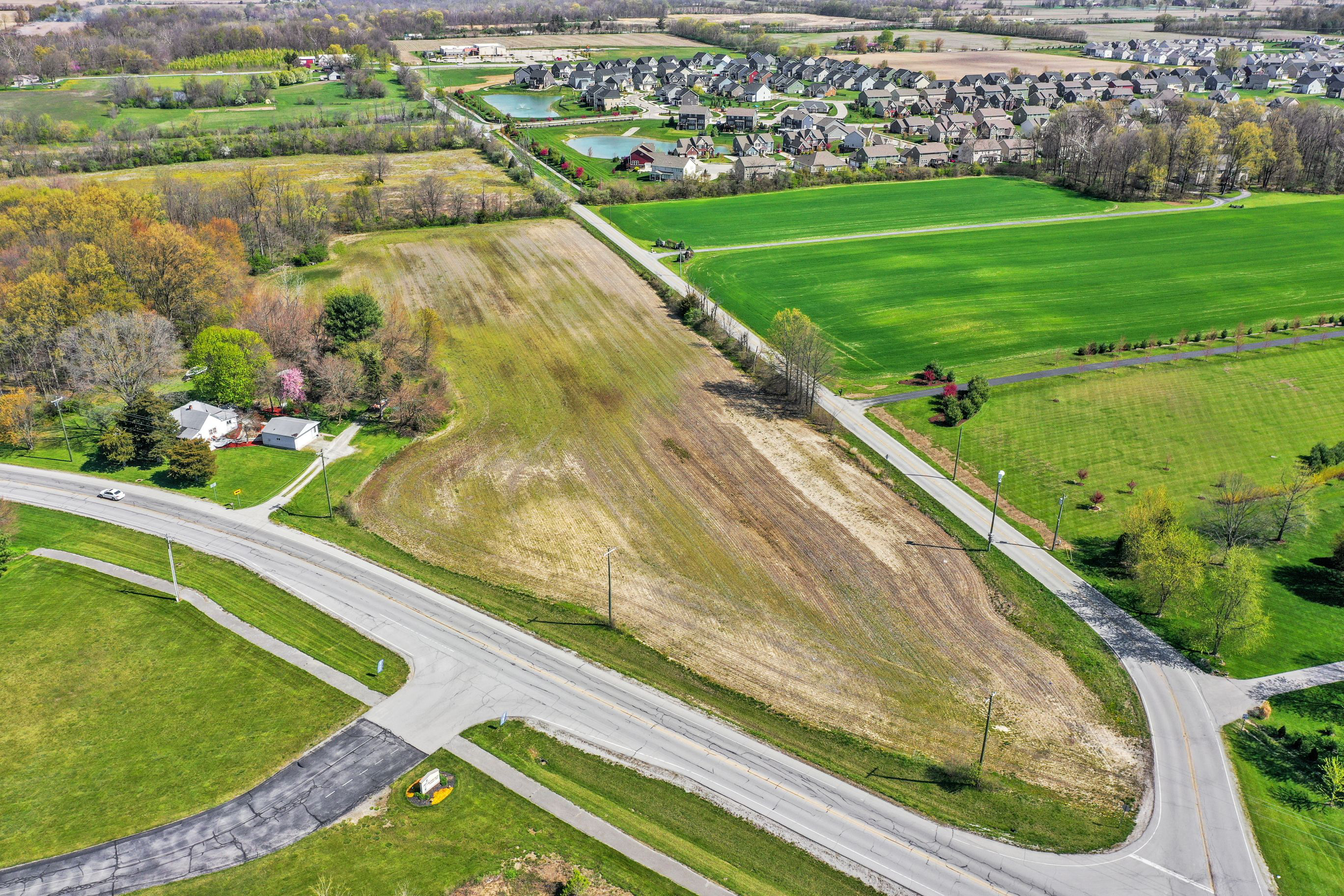 Property Photo: 14874 Southeastern Parkway IN 46037