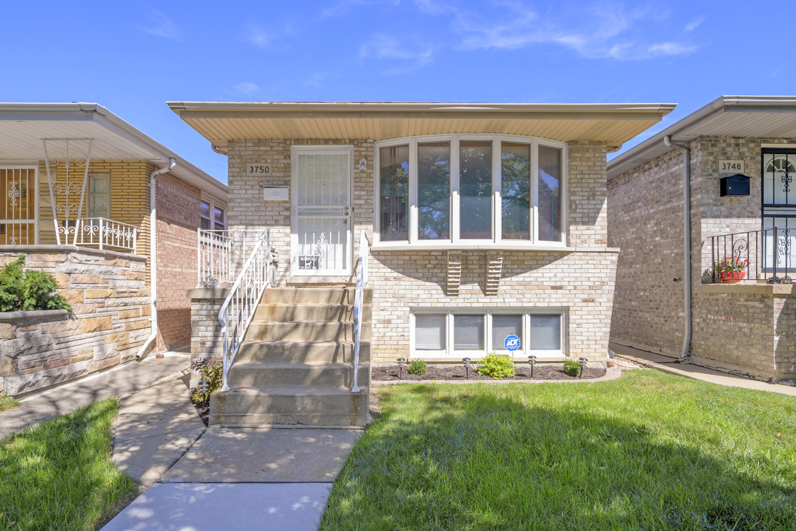 Property Photo:  3750 W 84th Street  IL 60652 