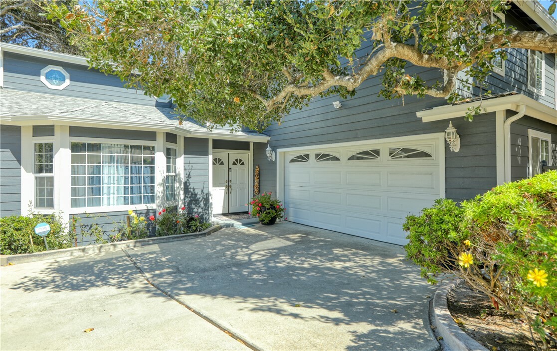 Property Photo:  1001 Margarita Avenue  CA 93433 