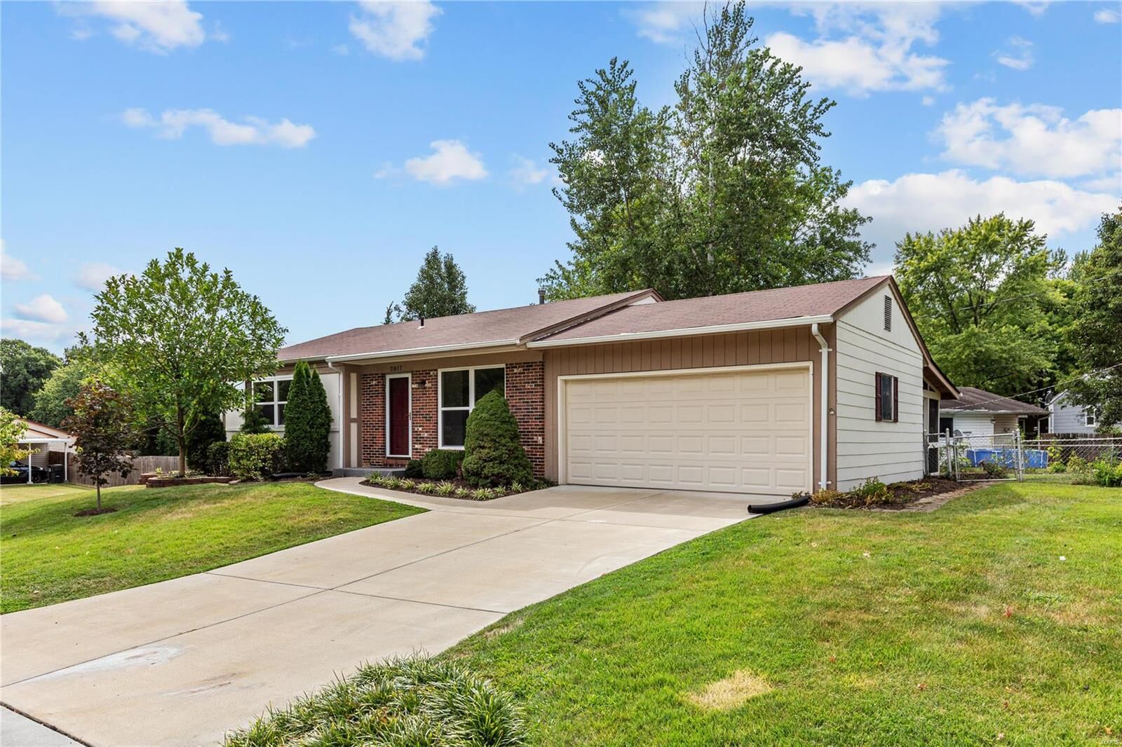 Property Photo:  2817 Essex Street  MO 63301 