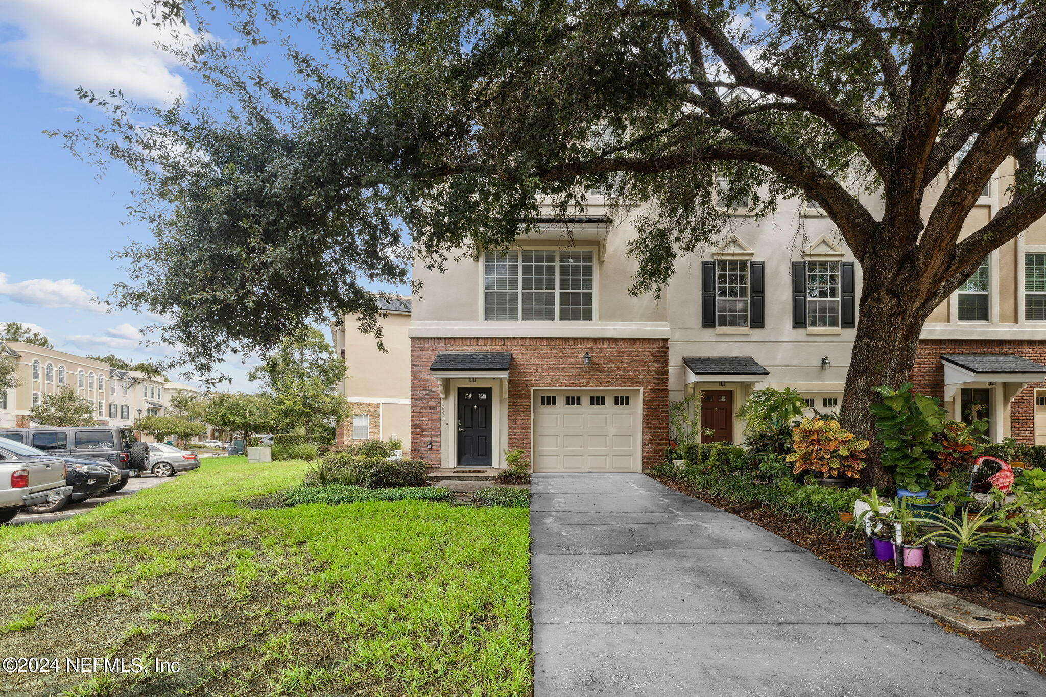 Property Photo:  12451 Bethesda Court  FL 32246 