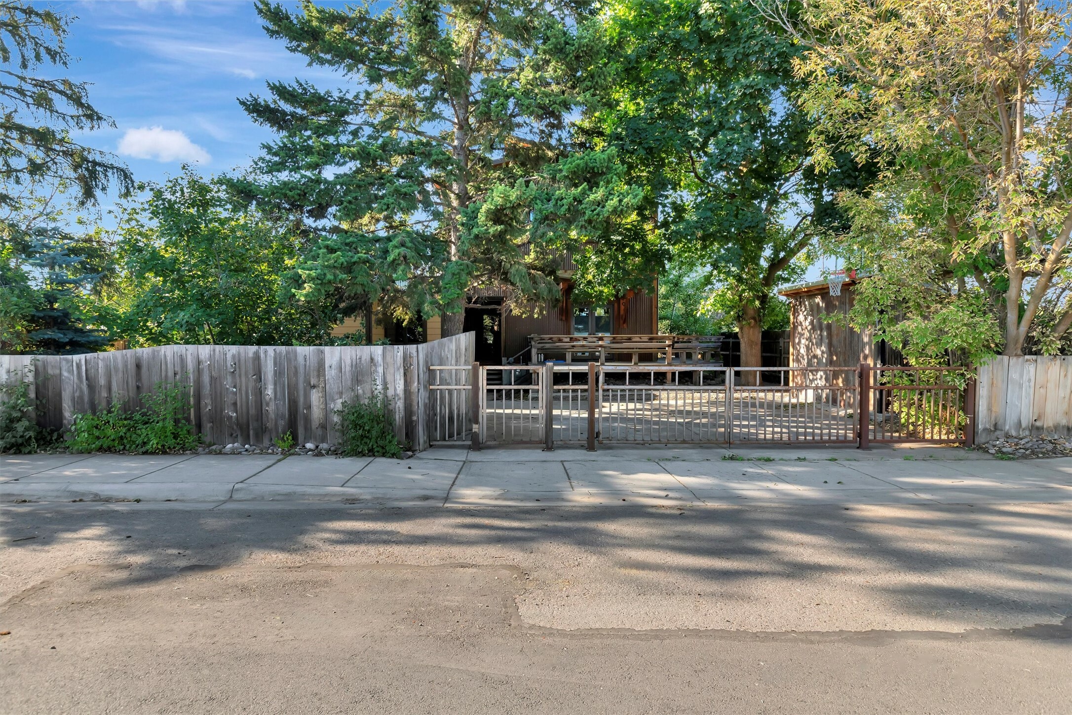 Property Photo:  1205 Idaho Street  MT 59801 