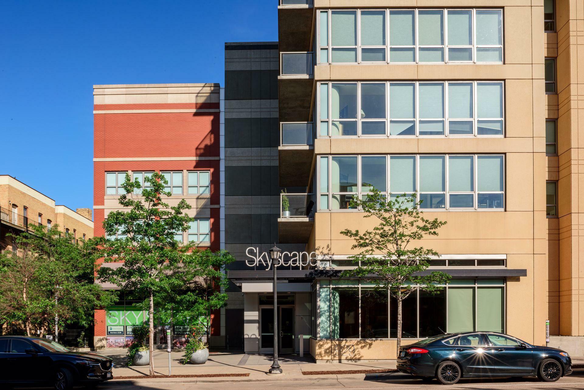 Property Photo:  929 Portland Avenue 1205  MN 55404 