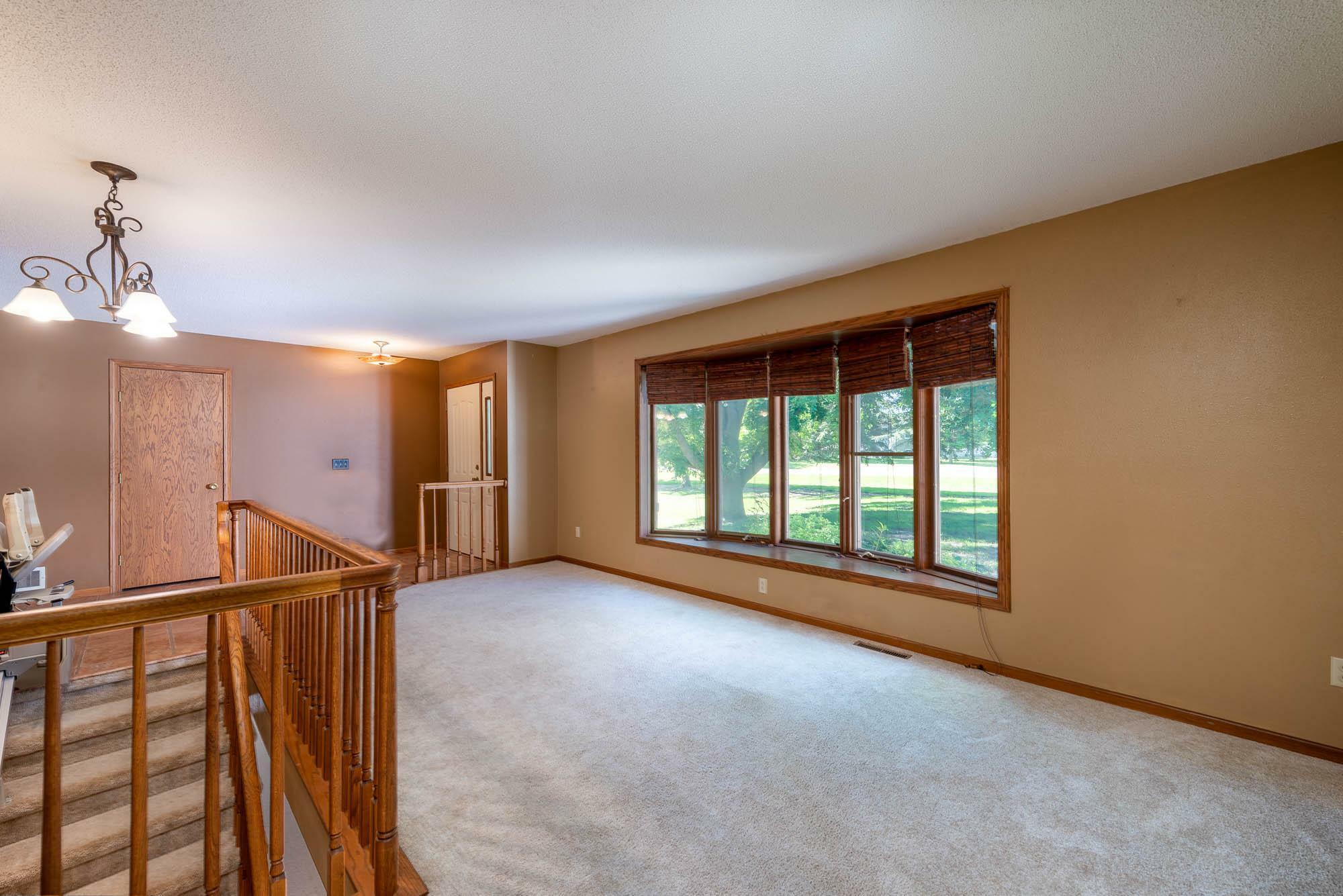 Property Photo:  280 Hensonshire Drive  MN 56001 