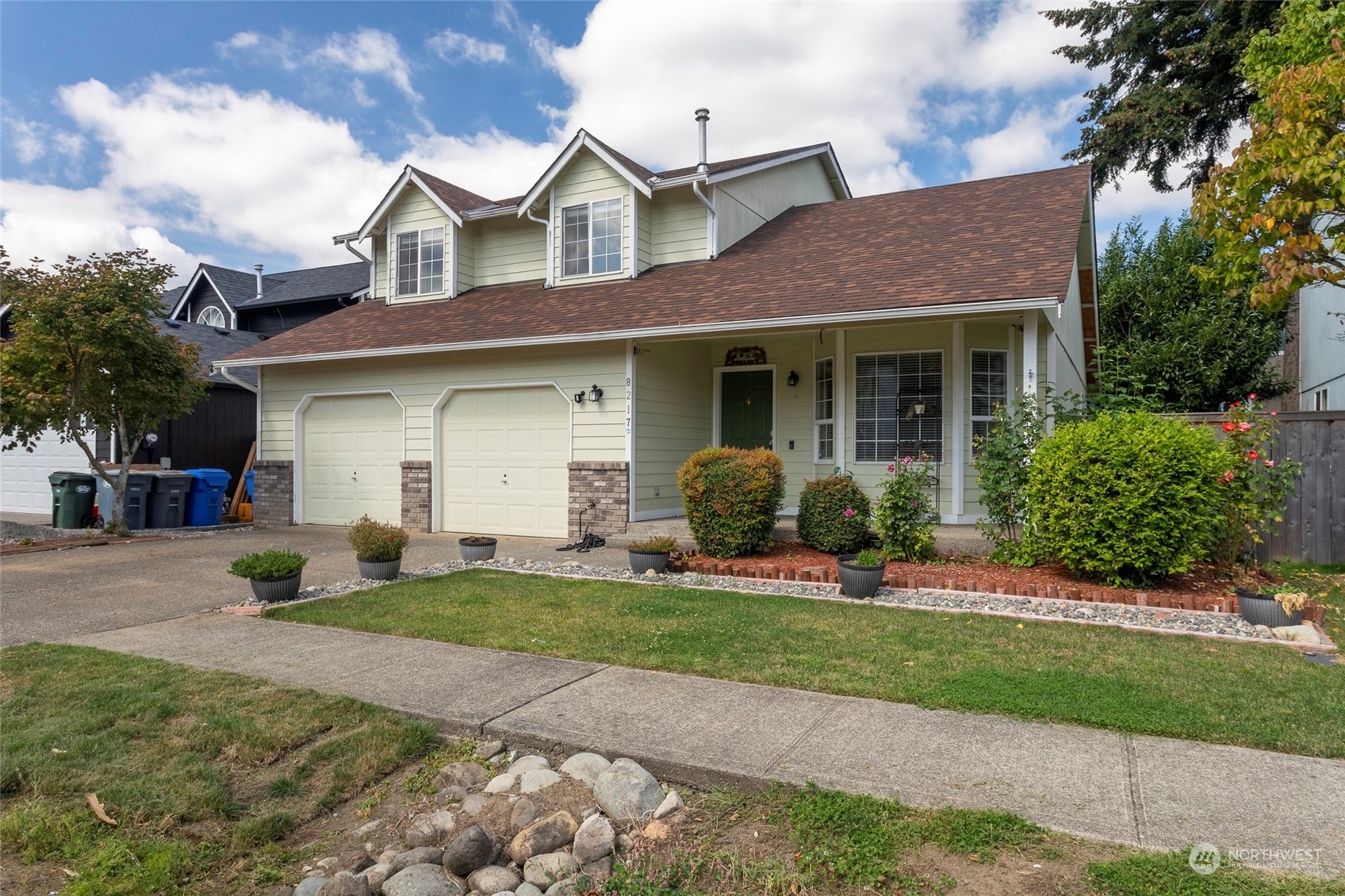 Property Photo:  8217 185th Street Ct E  WA 98375 