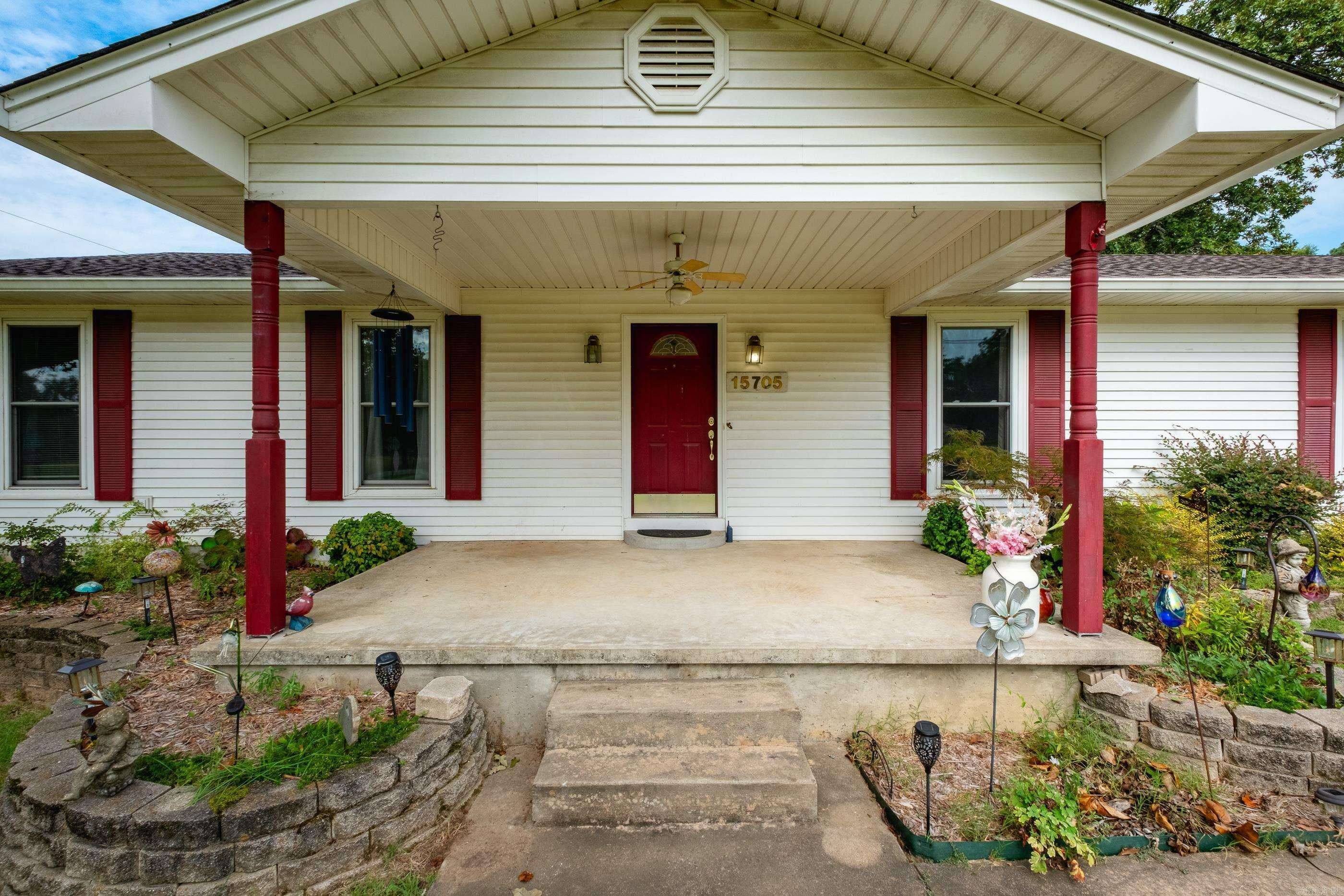 Property Photo:  15705 Lone Pine Road  AR 72118 