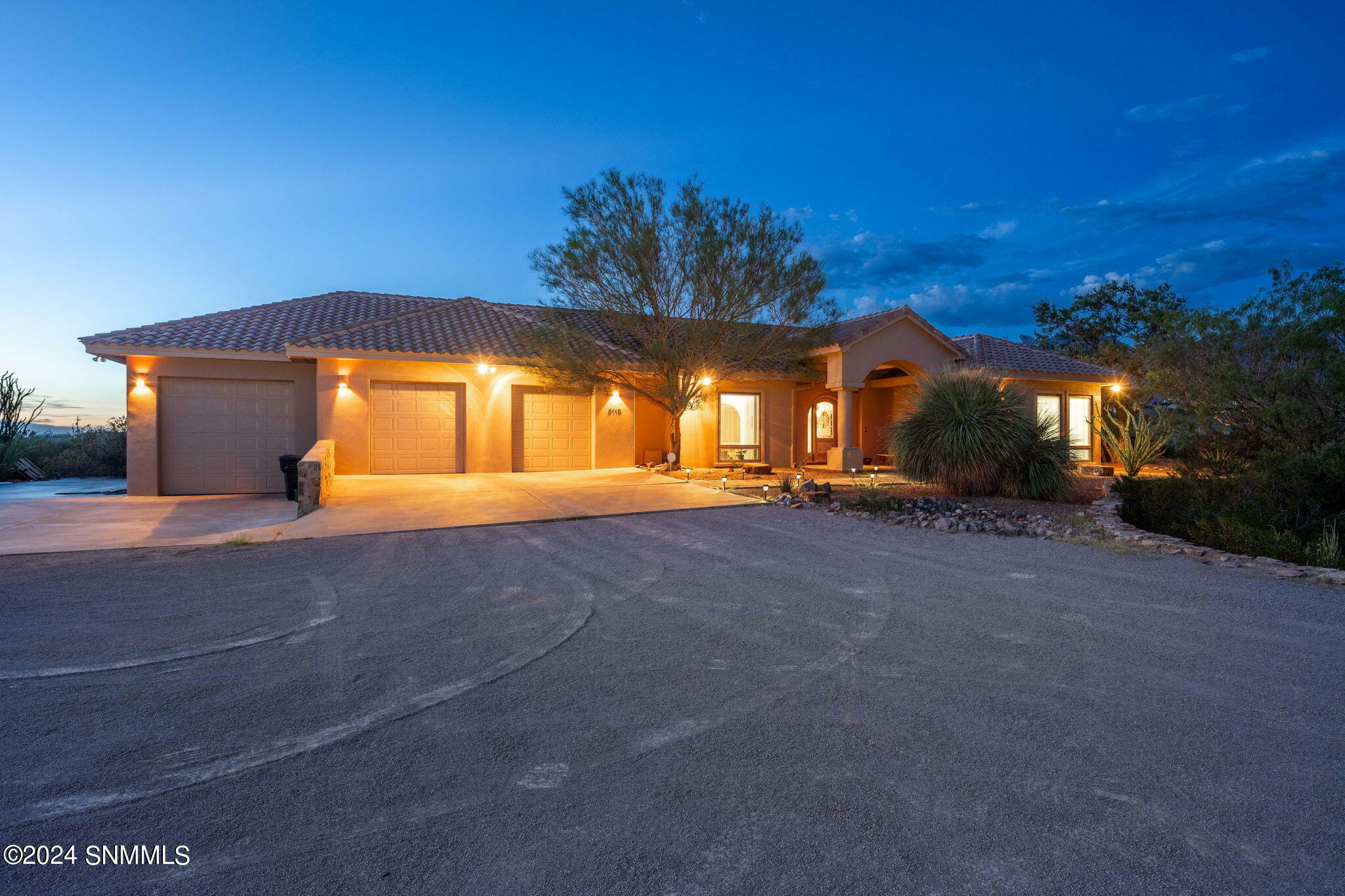 Property Photo:  5118 Silver King Road  NM 88011 