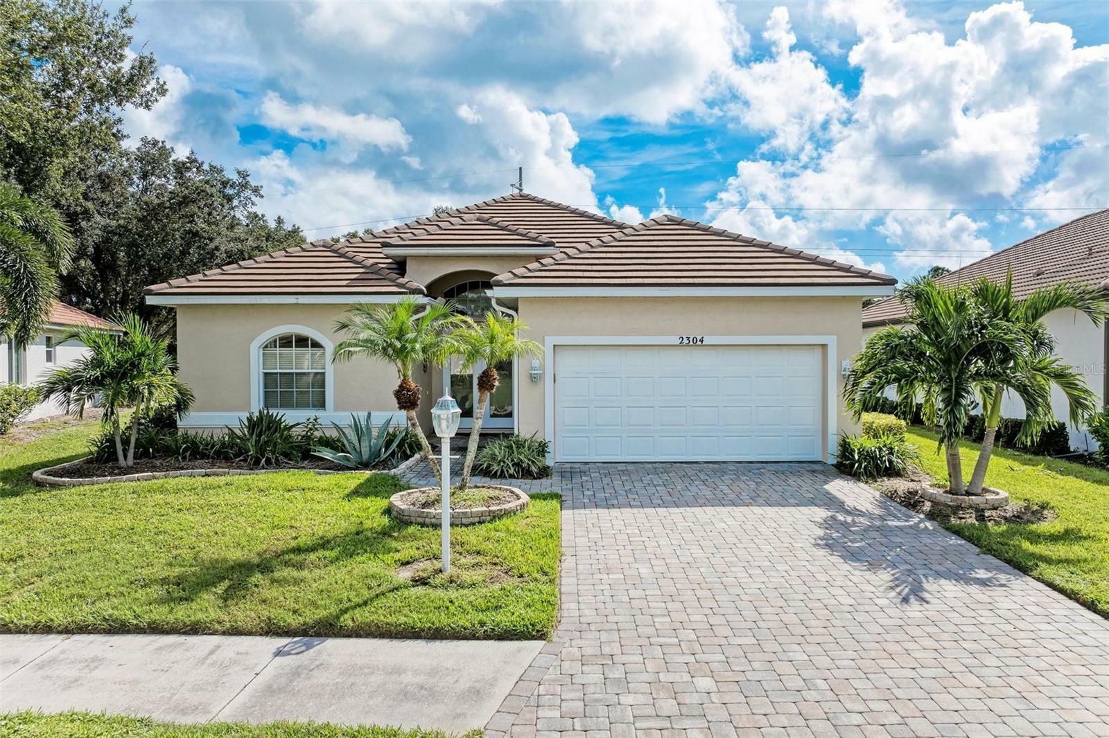 Property Photo:  2304 Harrier Way  FL 34275 