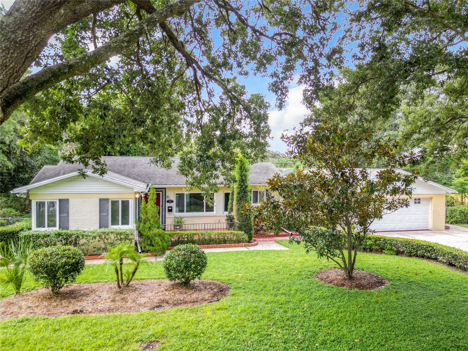 Property Photo: 1112 Chichester Street FL 32803