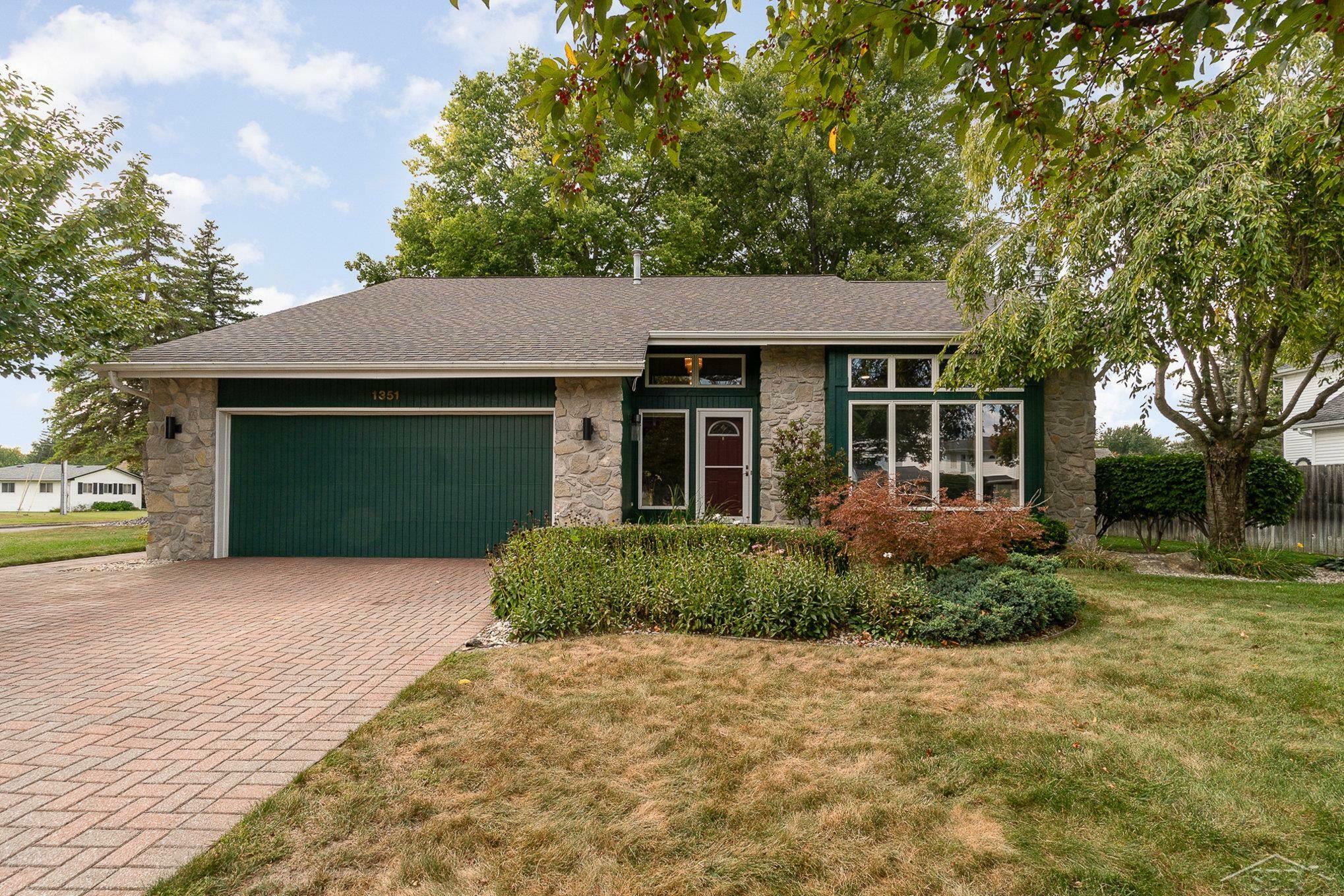 Property Photo:  1351 Angela Drive  MI 48609 