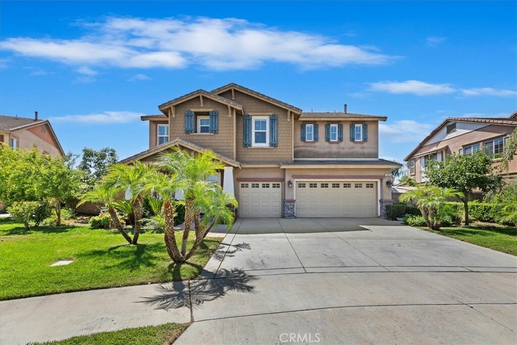 Property Photo:  16461 Basswood Lane  CA 92336 