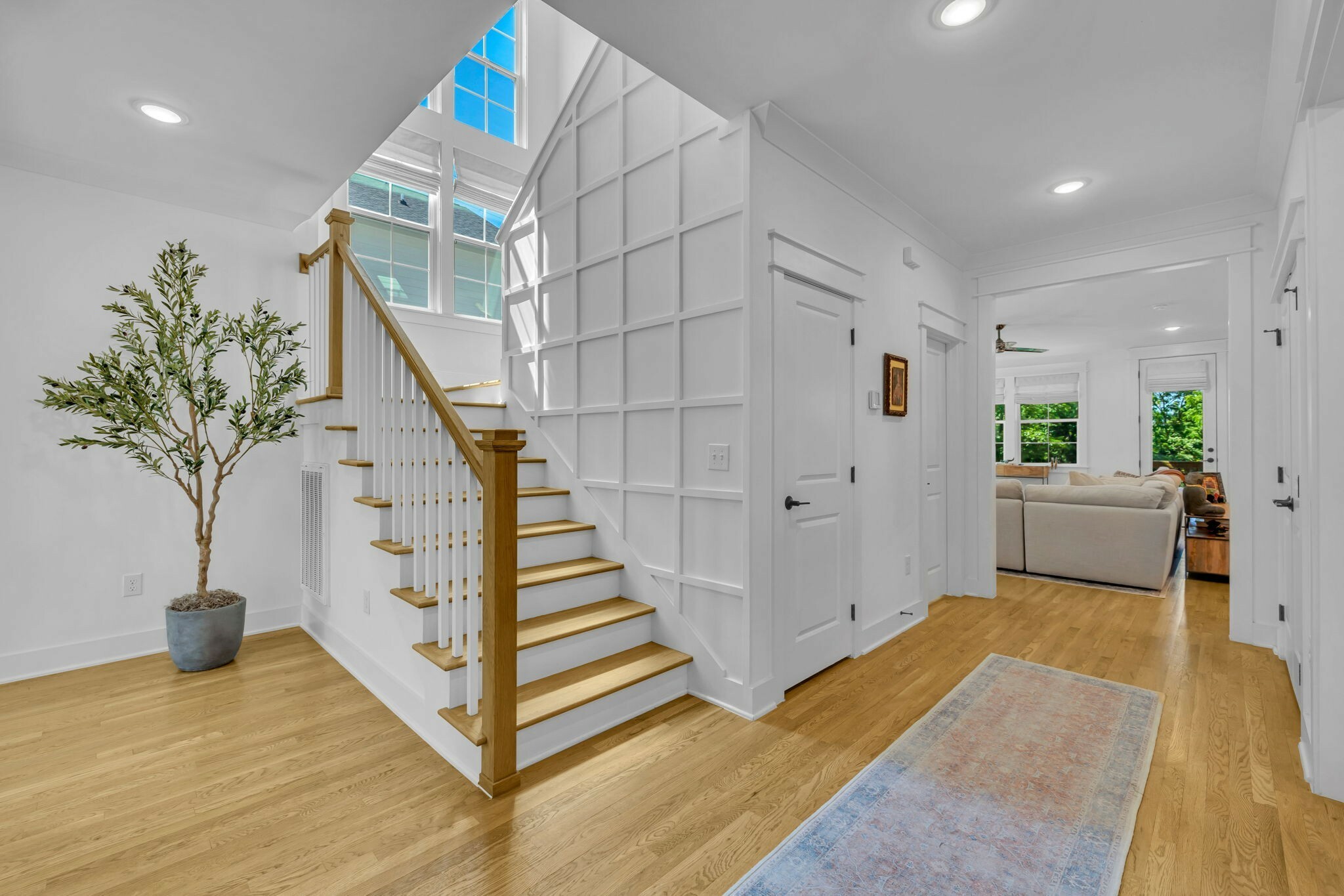 Property Photo:  416B Rosebank Ave  TN 37206 