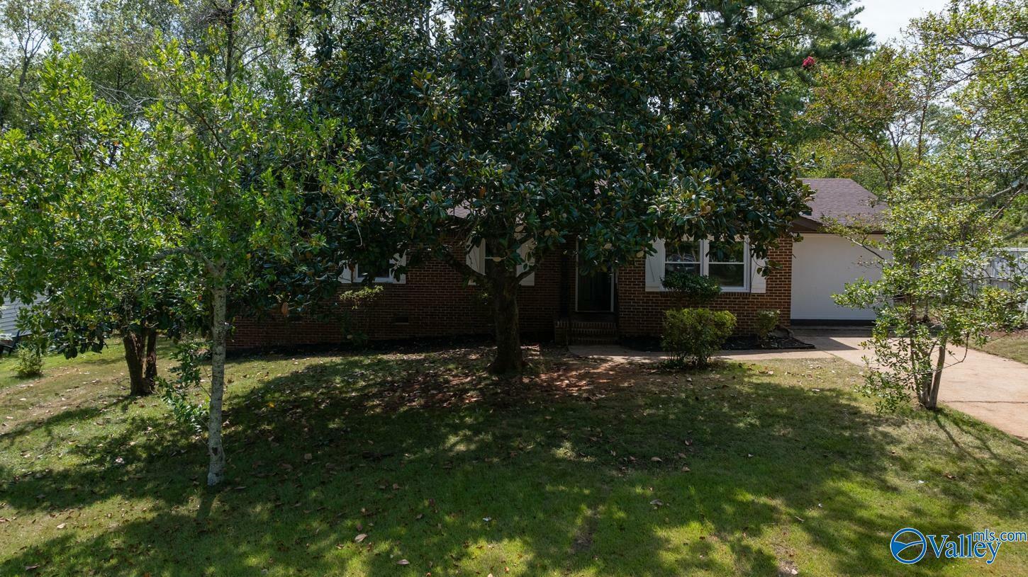 Property Photo:  3905 Richland Drive  AL 35810 