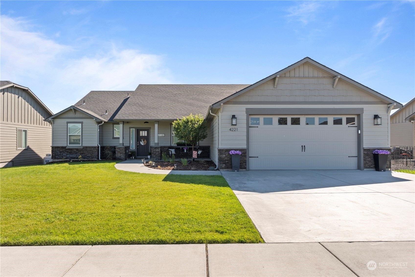 4221 NE Hedman Court  Moses Lake WA 98837 photo