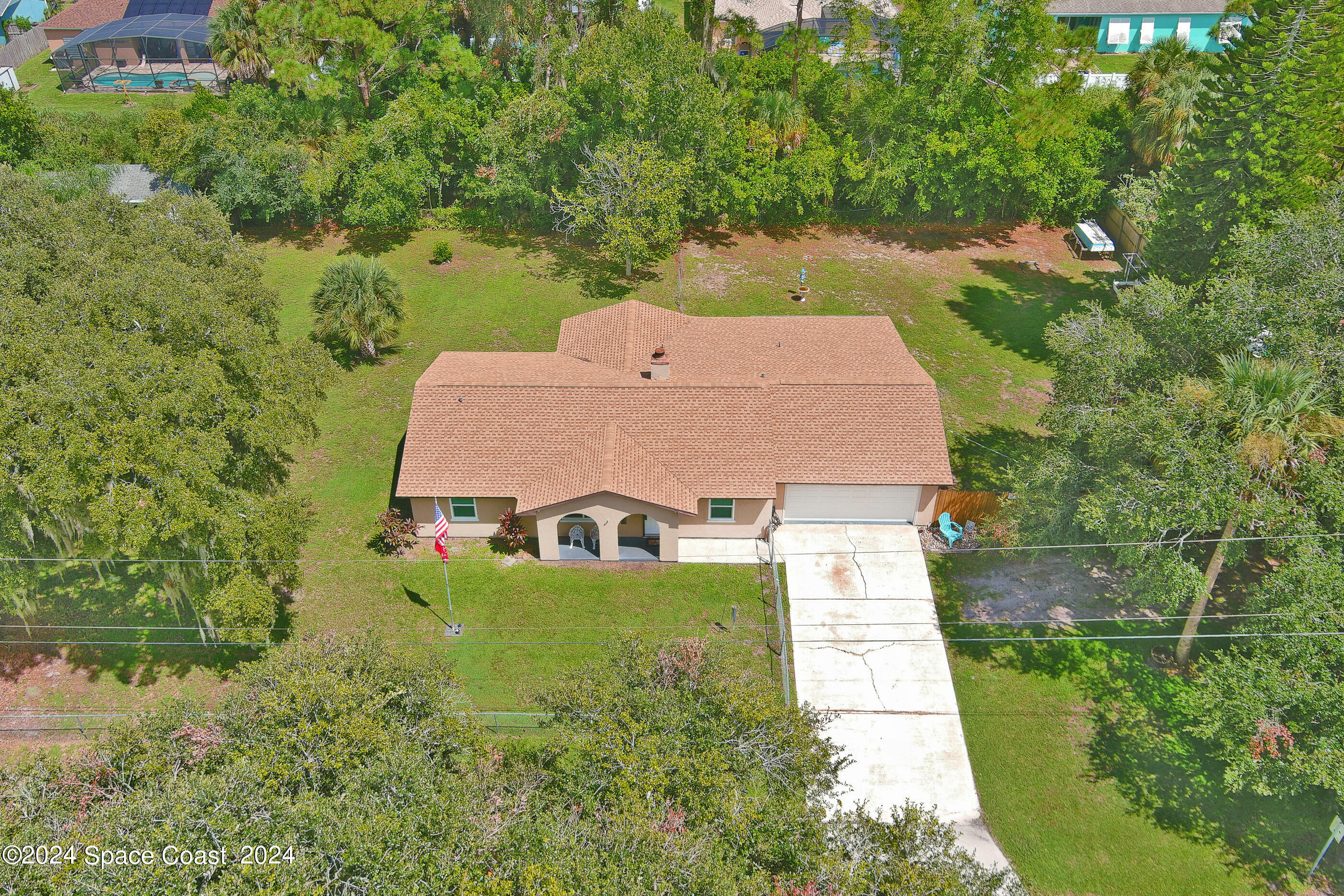 Property Photo:  6955 Camden Avenue  FL 32927 